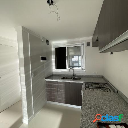DEPARTAMENTO 2 AMBIENTES A ESTRENAR CON COCHERA Y AMENETIES