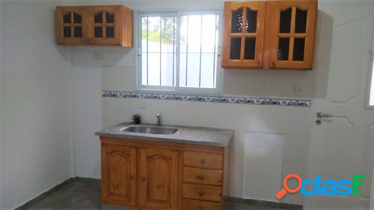 DUPLEX 3 AMB. A ESTRENAR C/PATIO/COCHERA