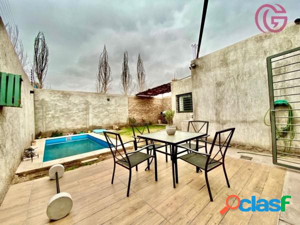 GREENWOOD VENDE MODERNA CASA zona Paso y acceso Sur