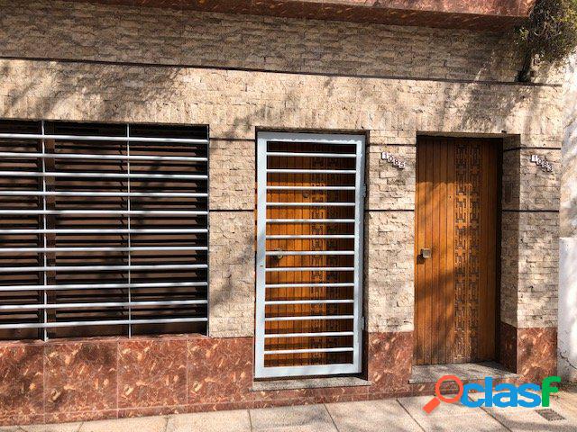 TIPO CASA 3 AMB. EN VENTA