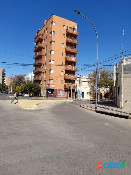 Dto. Un dorm. Alta Córdoba c/balcon