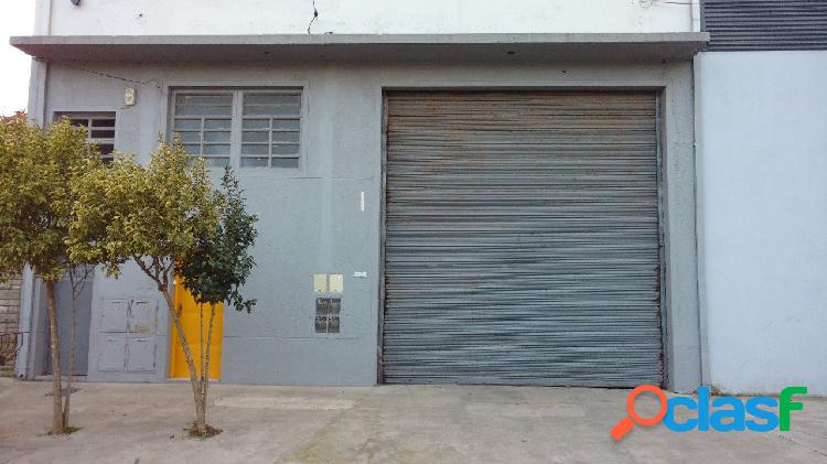 Alquiler 36 Meses Galpón 300m²