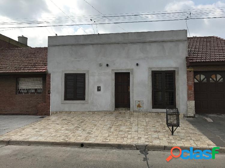 DEPTO EN VENTA - Calle 10 e 9 y 11