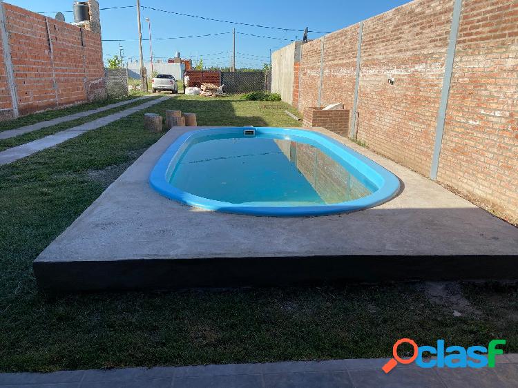 OPORTUNIDAD CASA QUINCHO PATIO Y PILETA EXCELENTE CALIDAD