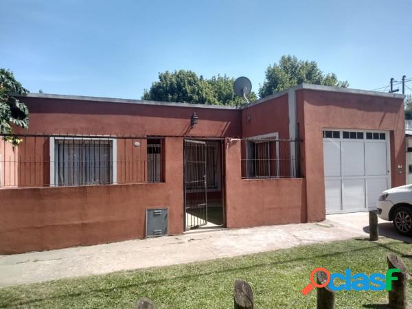 VENDO REGIA CASA EN MORENO SUR (AUT.324)