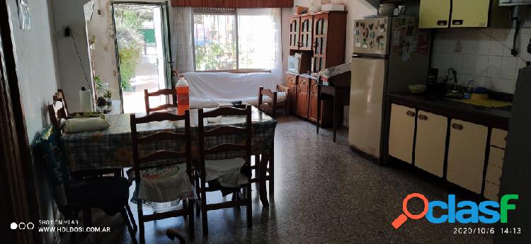 Casa En Venta En Berazategui Calle 112 Entre 7 Y 8