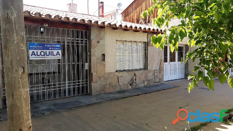 Alquilo Casa 6ta Sección Mendoza