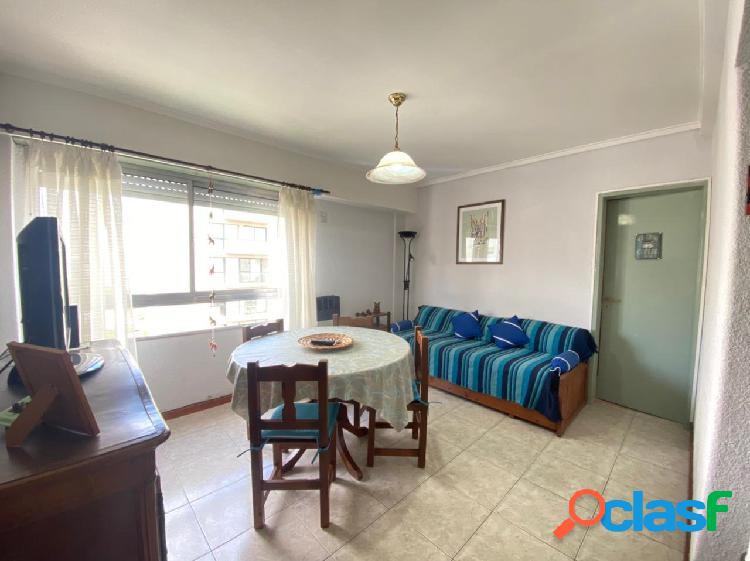 Departamento 2 Ambientes - Plaza Mitre 7F