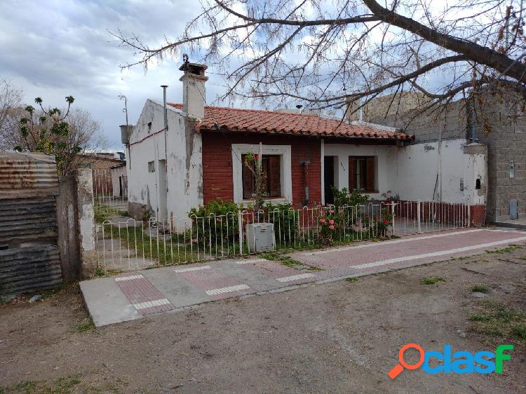 VENDO CASA + DEPTOS SAN RAFAEL MENDOZA