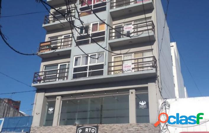 DEPARTAMENTO DE 2 AMB EXTERNO CON BALCON