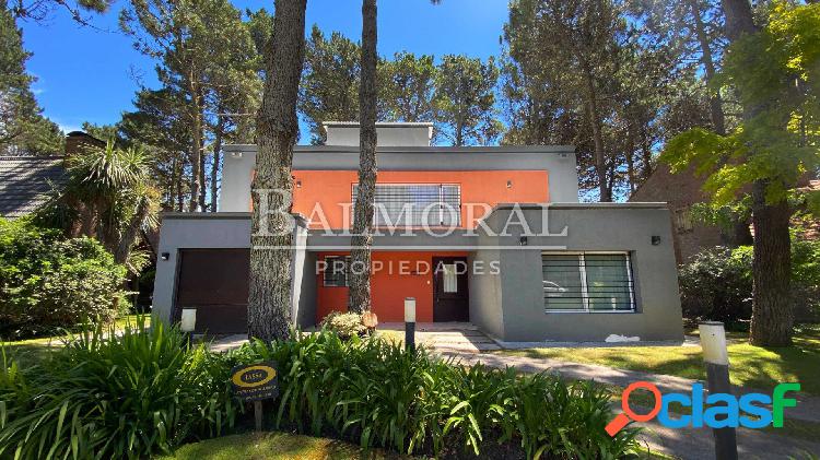 Ref: 8277 Alquiler casa Golf nuevo