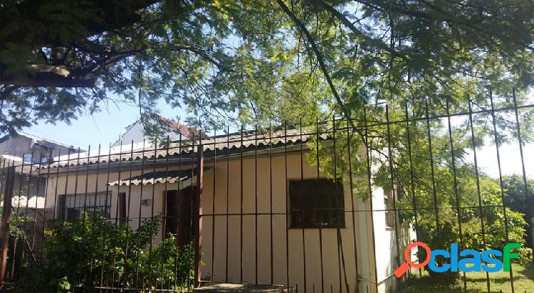 Venta casa en barrio Las Avenidas, oportunidad! Mar del