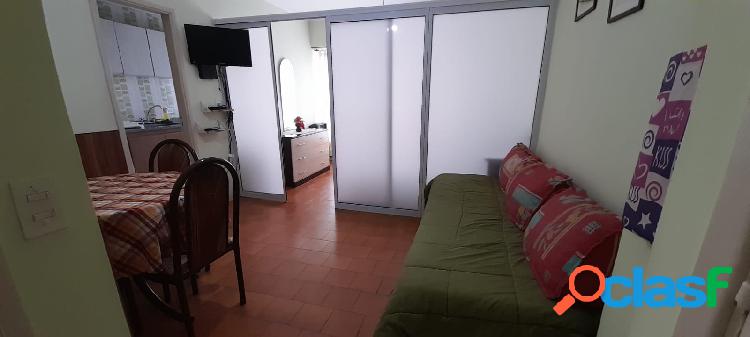 DEPARTAMENTO DE 1 AMBIENTE PARA 4 PERSONAS