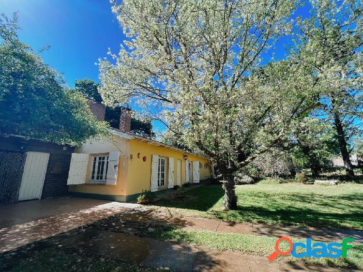 MUY BUENA CASA VENTA PATAGONIA 3D PQUE,PILETA