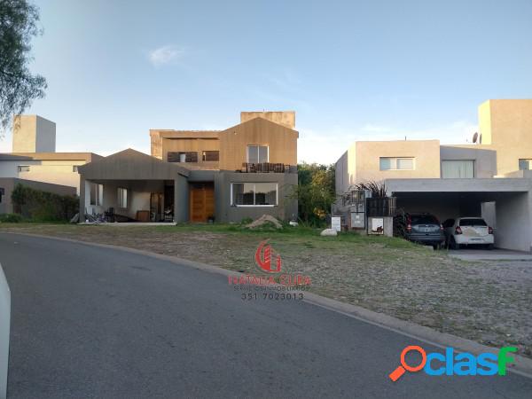 TERRAZAS DE VILLA ALLENDE- CASA A TERMINAR EN VENTA-