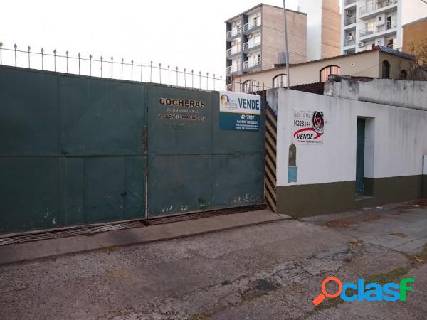 COCHERA A LA VENTA EN AMPLIO LOTE SOBRE CALLE MISIONES AL