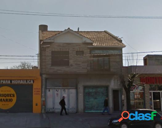 Deposito con vivienda en Colon y Chile