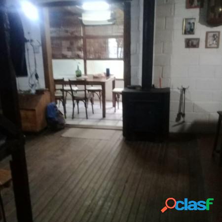 VENDO CASA QUINTA EN VILLA URQUIZA, OPORTUNIDAD