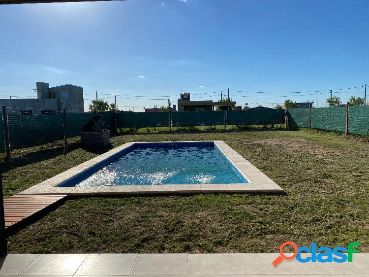 VENTA - CASA EN PUNTA CHACRA - DE 2 DORMITORIOS SOBRE LOTE