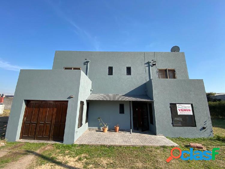 Venta de Hermosa Casa, 3 dormitorios, S/ terreno 435 m2!