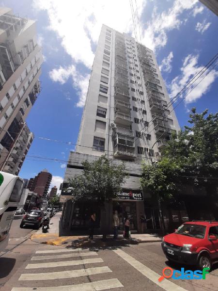 Departamento 4 ambientes con cochera en Quilmes