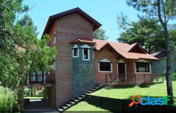 Casa en alquiler Carilo