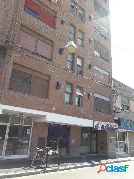 DEPARTAMENTO EN VENTA - 2 DORMITORIOS - MACROCENTRO