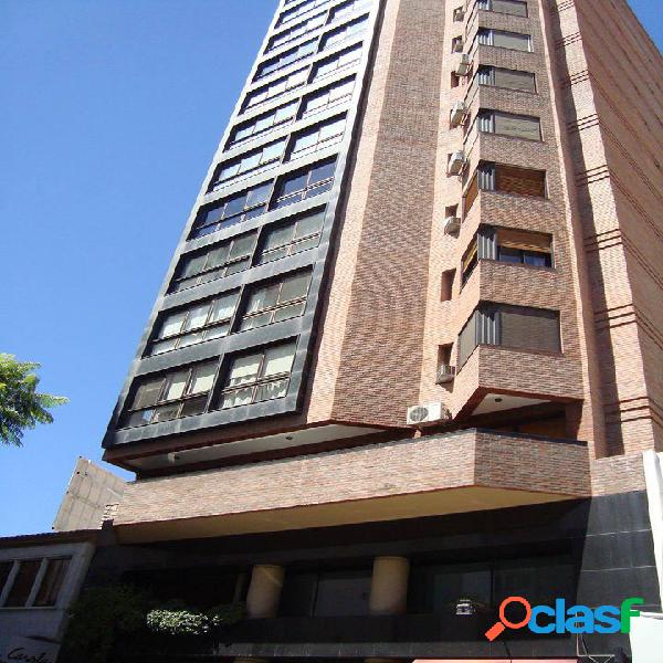 PISO DE CATEGORIA EN VENTA