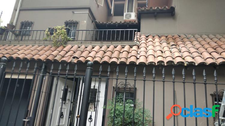 VENTA CASA BELGRANO CON COCHERA GRAN OPORTUNIDAD