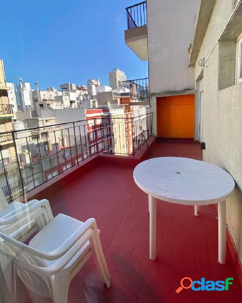 DEPARTAMENTO 3 AMB, CON BALCON TERRAZA/ PLENO CENTRO