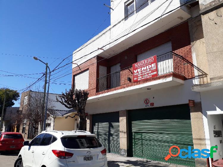 Excelente departamento de 3 AMB CON TERRAZA - A LA CALLE -