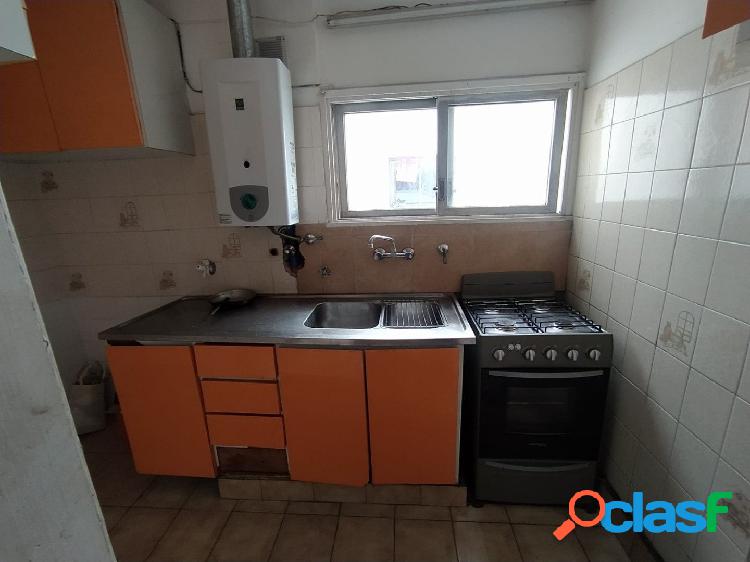 Departamento en Alquiler. 3 Amb. 2 Dor. 57 M2. 57 M2 Cub.