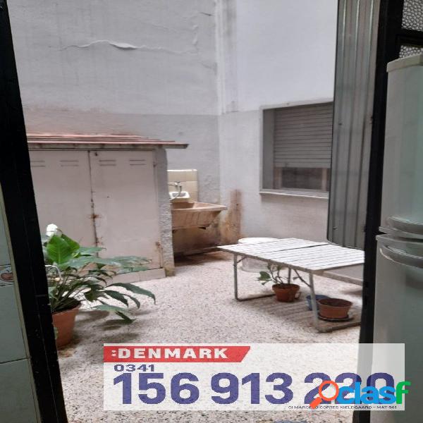 VENTA DEPTO 2 DORM CON PATIO (ALEM 1300)