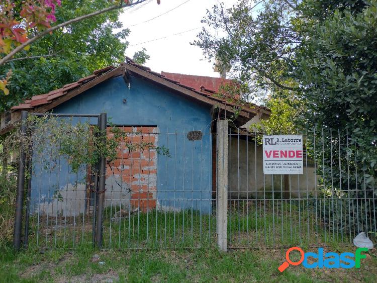 LATORRE PROP. VENDE CASA 3 AMB A RECICLAR - HERMOSA ZONA POR