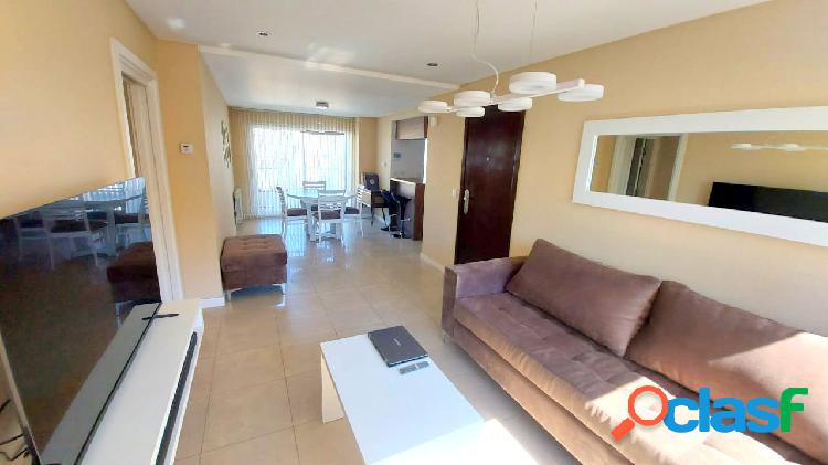 VENTA/ DEPARTAMENTO 3 AMBIENTES CON COCHERA A LA CALLE /