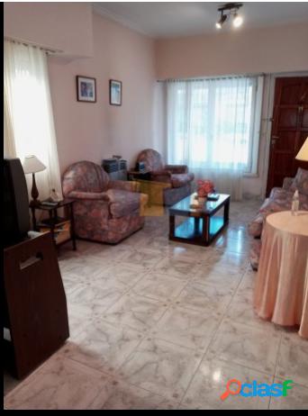 CHAUVIN, CASA 3 AMBIENTES EN VENTA