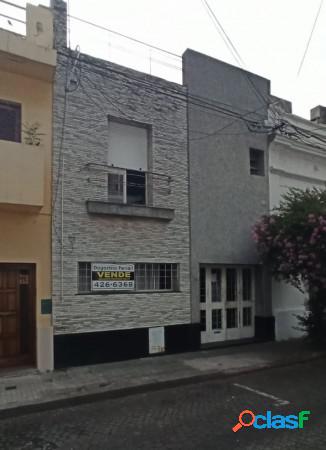 Casa 3 dormitorios - Pasaje Rosales 1300