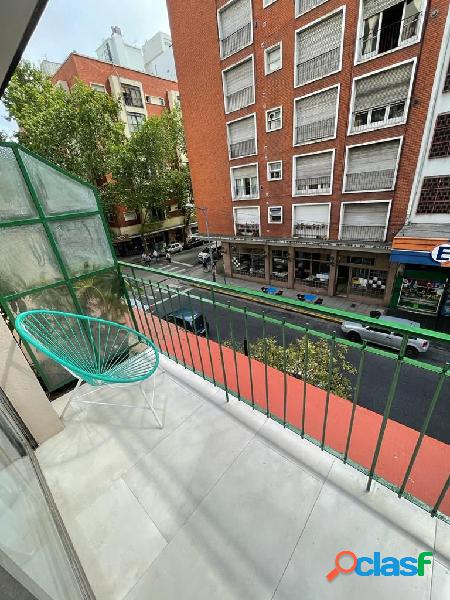 DEPARTAMENTO DE UN AMBIENTE CON BALCON A LA CALLE