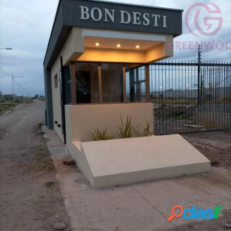 GREENWOOD VENDE EXCELENTE LOTE EN BARRIO BON DESTI