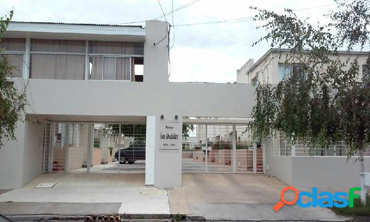 Impecable duplex en zona residencial