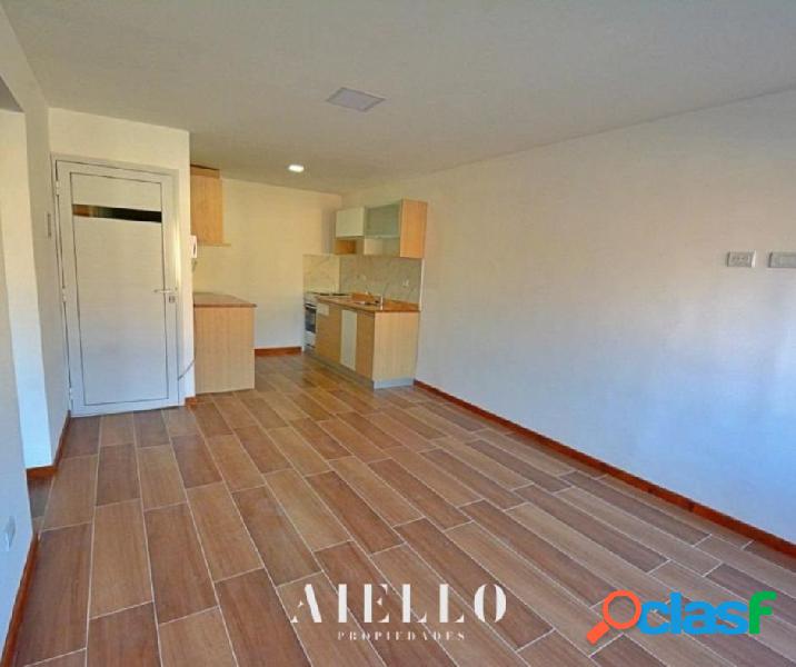 PH 2 amb. 1° piso por escalera. 38 m2. U$S 60.900