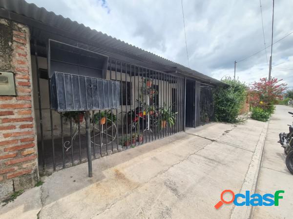 Casa en Venta Barrio 2 de Abril - Cerrillos - Zona Sur