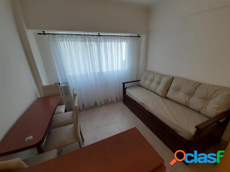 Departamento en venta 1 ambiente y medio en Zona Centro de