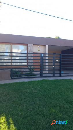 Casa Tres Dormitorios Alvarez