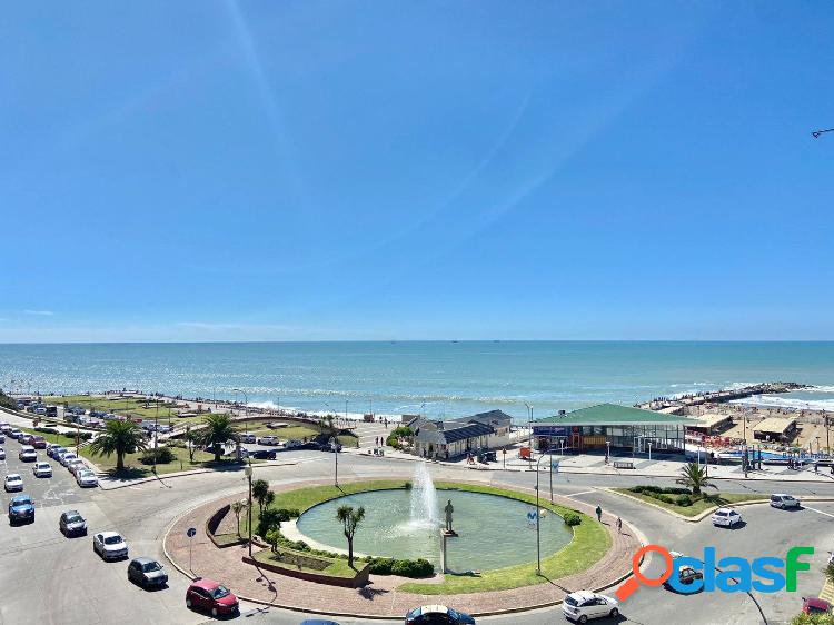 Departamento con EXCELENTE POSTAL AL MAR!!