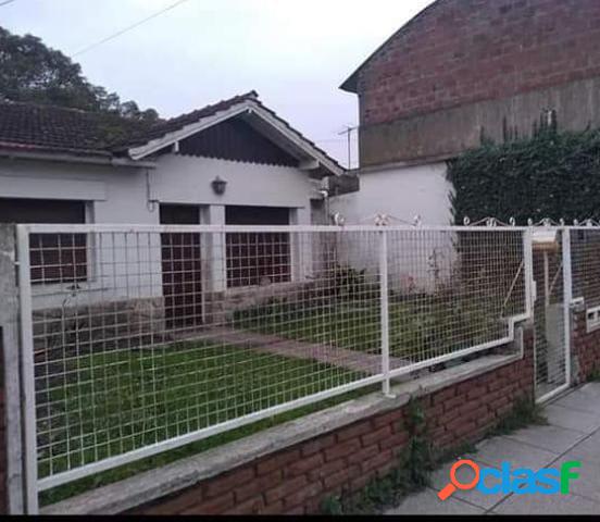 CHALET 3 AMBIENTES CERRITO Y AV FORTUNATO DE LA PLAZA!