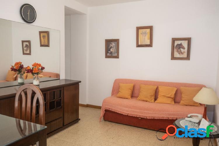 Departamento 2 ambientes zona Paseo Aldrey