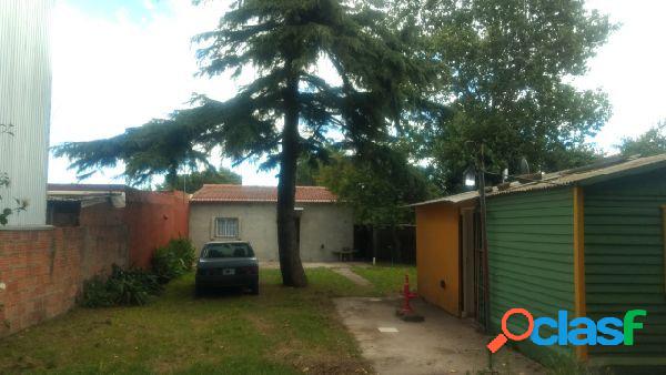 VENTA 2 CASAS LOTE PROPIO-ENTRADA AUTOS-PARQUE-ALBERTI al