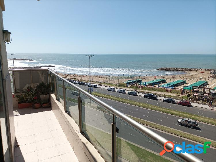 Venta 3 Ambientes con Balcón e inmejorable Vista al Mar //