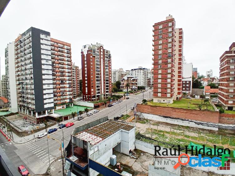 DEPARTAMENTO DE 1 AMBIENTE CON BALCÓN A LA CALLE EN GUEMES